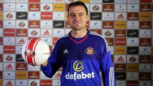 Premyer Liqa klubu 40 yaşlı qapıçı transfer etdi