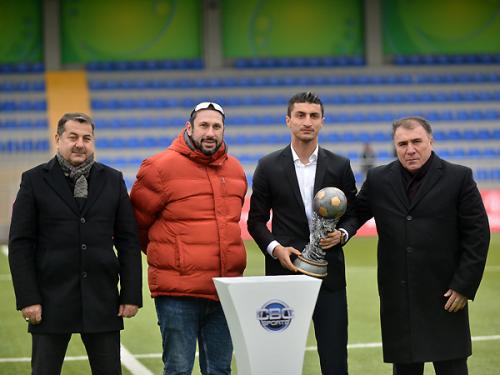 Kubok “Neftçi”yə təqdim olundu (FOTO)