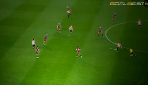 Həftənin ən gözəl qol ötürmələri (VİDEO)