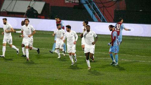 "Trabzonspor"u dayandıran qol (VİDEO)