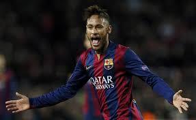 Neymarın mum fiquru hazırlanır