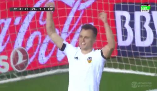 Denis Çerışevin ilk qolu (VİDEO)