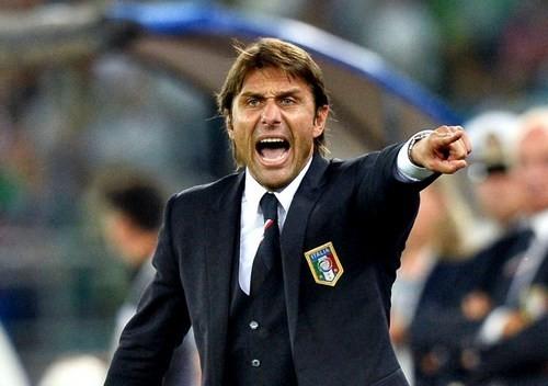 "Çelsi" Konte ilə danışıqlara başladı