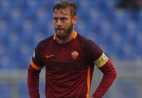 "Roma"nın yarımmüdafiəçisi 1 aylıq sıradan çıxdı