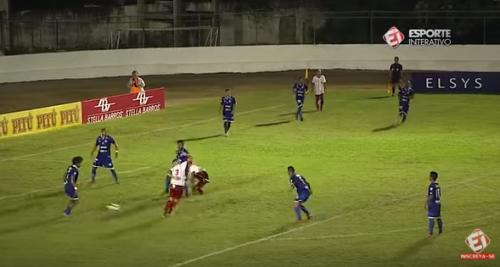 Braziliyalı futbolçudan gözəl qol (VİDEO)