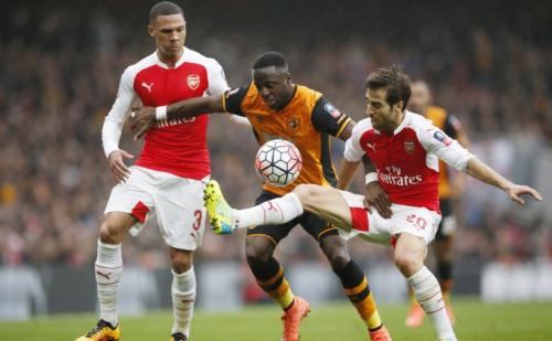 "Arsenal" "Hall Siti" ilə bacarmadı