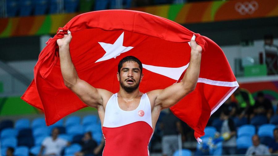 Rio-2016: Türkiyə ilk qızıl medalını qazandı