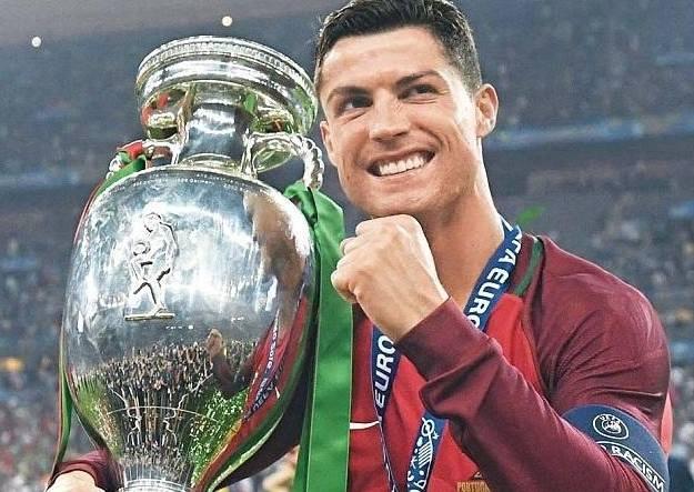 "Qızıl top"u Ronaldo qazanıb -  iddia