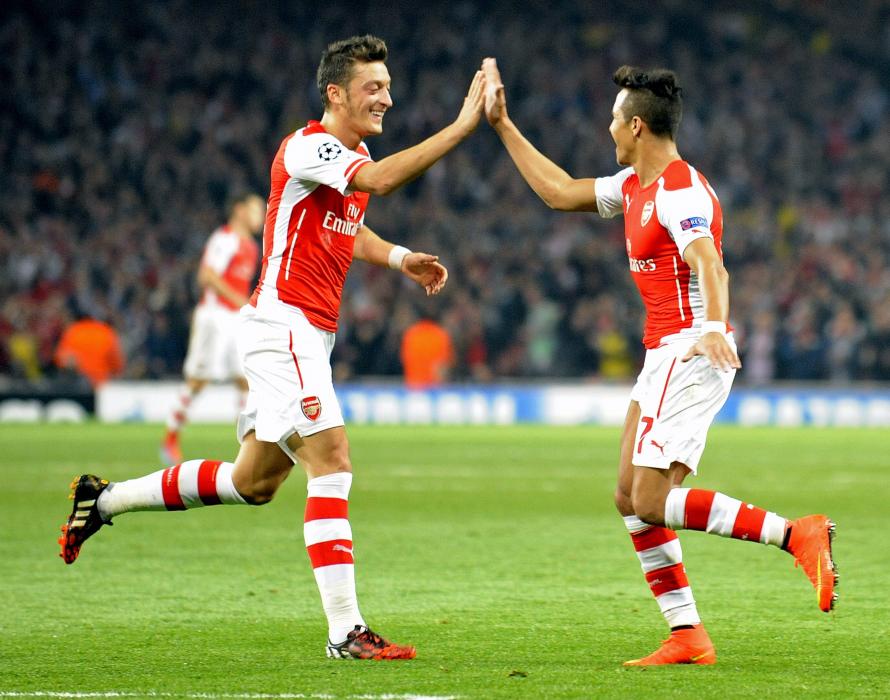 “Sançes və Özil “Arsenal”da qalacaq” – Venger 