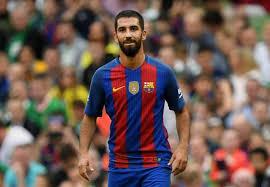 Arda Turan Fransada oynaya bilər