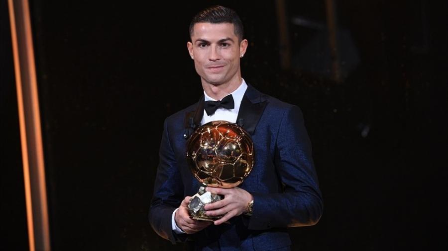 Ronaldo 5-ci dəfə “Qızıl top”a sahib çıxdı