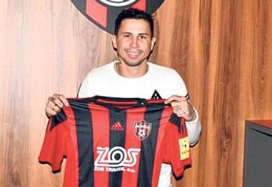 Reynaldo Silva yeni klubundan da getdi