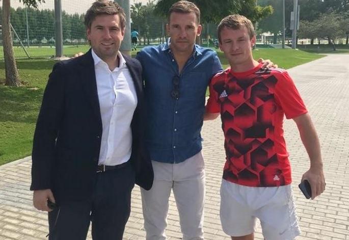 "Qarabağ"ın sabiq futbolçusu Dubayda akademiya açdı