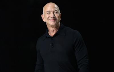 Bezos "Liverpul"un səhmlərini almağa hazırlaşır