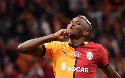 "Qalatasaray" Osimhen üçün 130 milyon avroluq təklifi rədd etdi