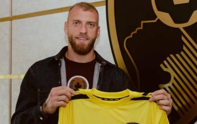 "Yuventus"un qapıçısı Premyer Liqa klubunda