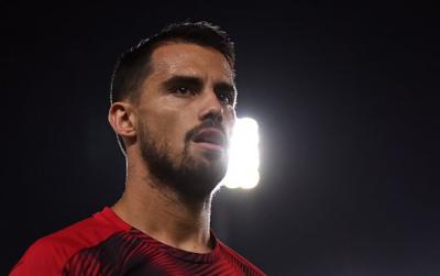 “Liverpul” və “Milan”ın sabiq futbolçusu karyerasını bitirdi