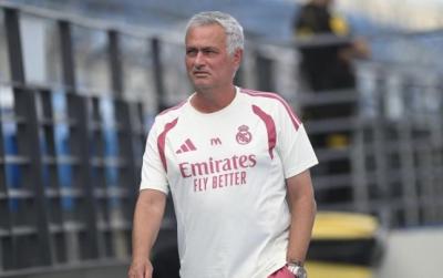Məşqə gecikəni oyuna buraxmır! -  Mourinyodan sərt qaydalar