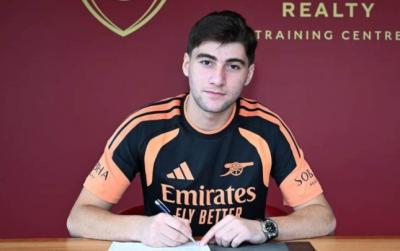 "Arsenal" gürcüstanlı futbolçu transfer etdi