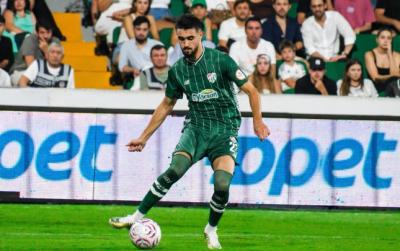 Toral "Bursaspor"da daha bir oyuna çıxdı