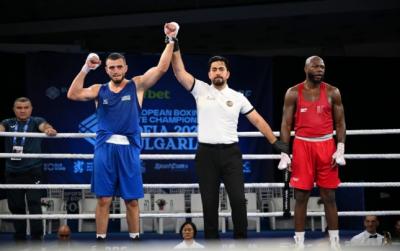Avropa çempionatında 2 qələbə