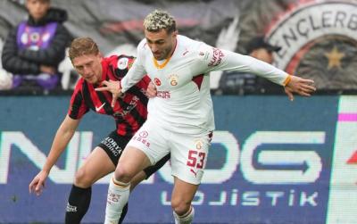 “Qalatasaray” son dəqiqə qolu ilə qələbə qazandı