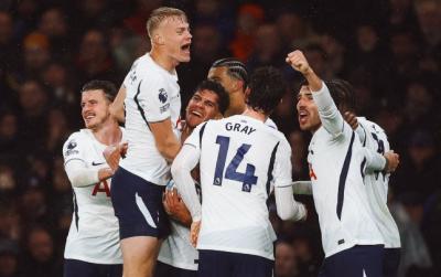 “Tottenhem”dən 40 illik həsrətə son - Video