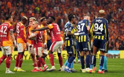 “Qalatasaray” - “Fənərbaxça” matçının heyətləri açıqlandı