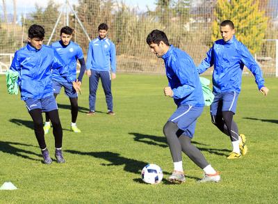 "Sumqayıt" "Skenderbeu"ya qarşı