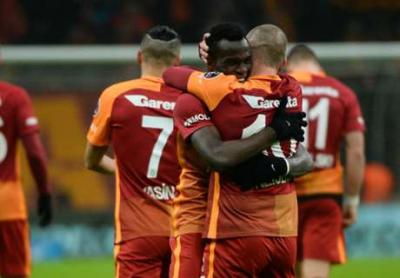 "Qalatasaray"dan 6 cavabsız qol -  Video