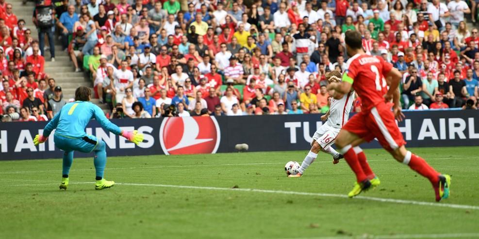İlk 1/8 final oyunundan şəkillər