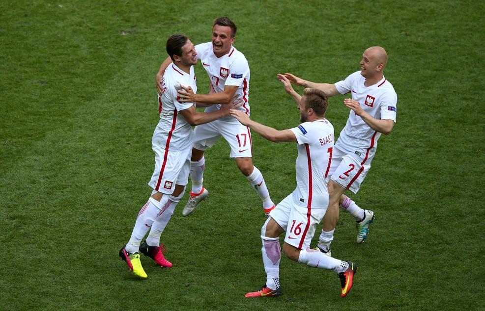 İlk 1/8 final oyunundan şəkillər