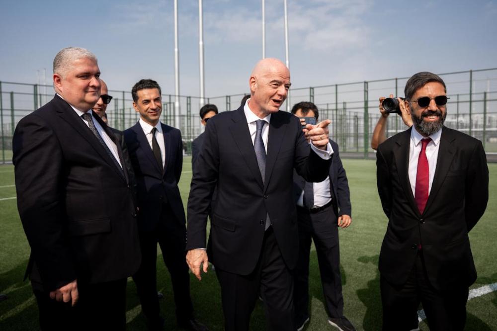 İnfantino Hövsandakı mini-stadionların inşası ilə tanış oldu - Şəkillər