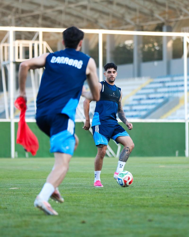 "Qarabağ"ın oyun öncəsi məşqindən - Şəkillər