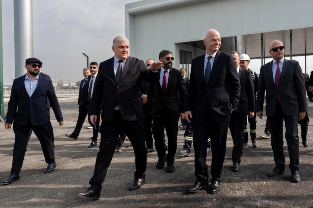 İnfantino Hövsandakı mini-stadionların inşası ilə tanış oldu - Şəkillər