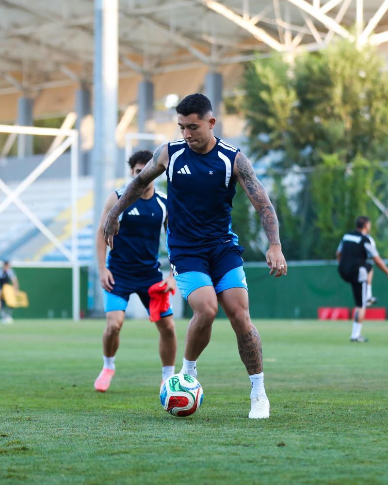 "Qarabağ"ın oyun öncəsi məşqindən - Şəkillər