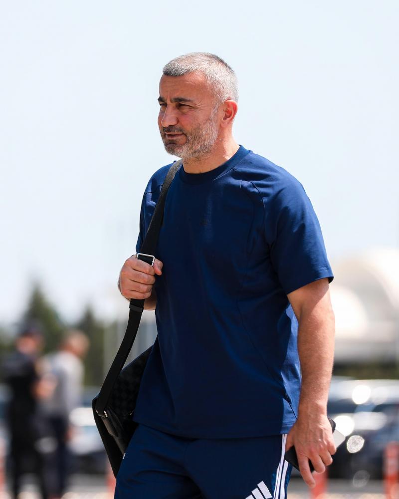"Qarabağ" Niderlanda yollandı - Şəkillər